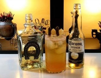 c�cteles de tequila con cerveza